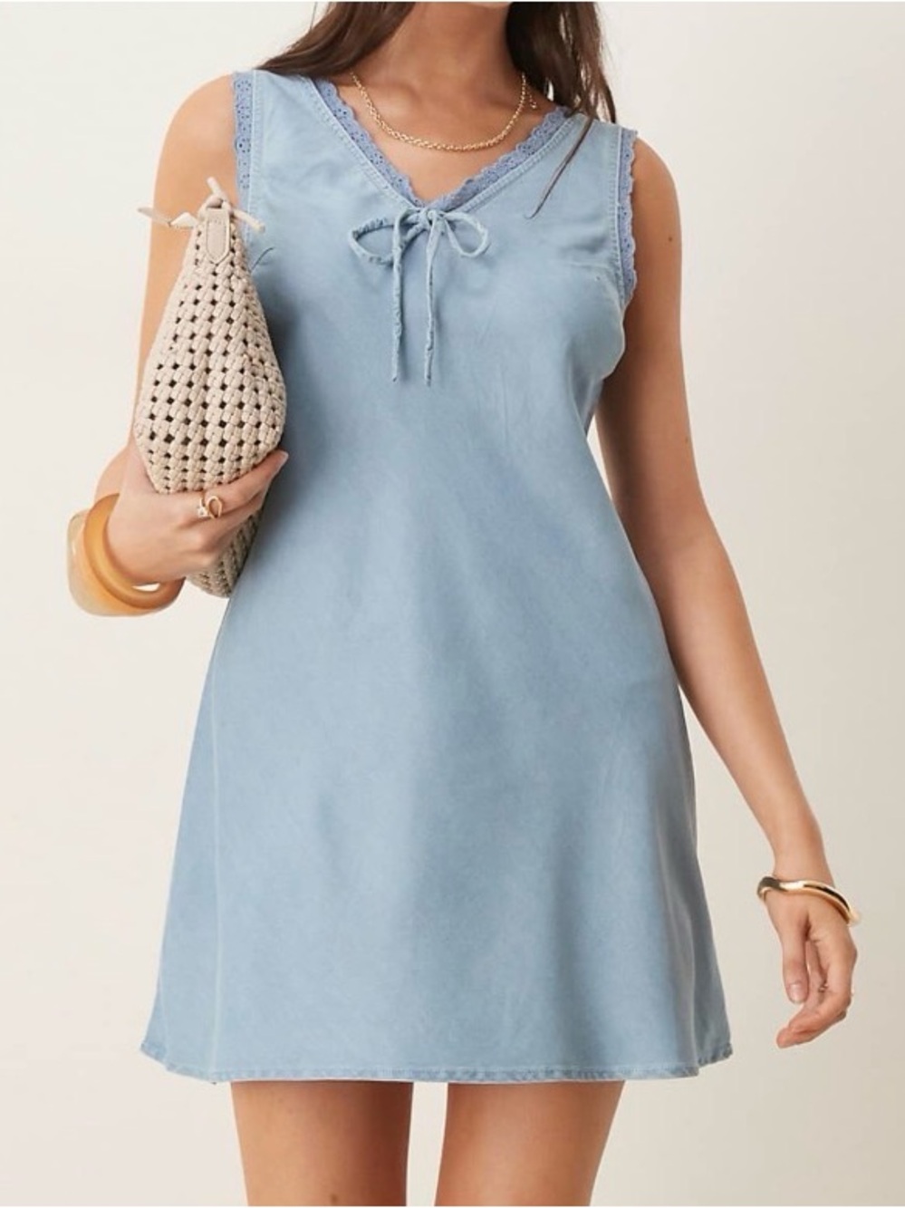 Sleeveless V-Neck Tie Sundress